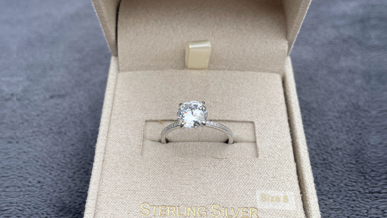 LULEÅ - Ring 925 Silber Sterling Funkelnder Zirkonia - RG8